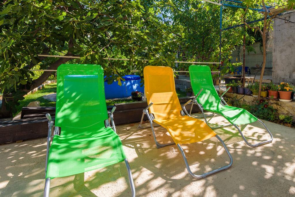 Apartments Intrada Подстрана Экстерьер фото
