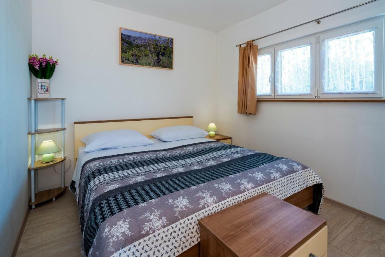 Apartments Intrada Подстрана Экстерьер фото