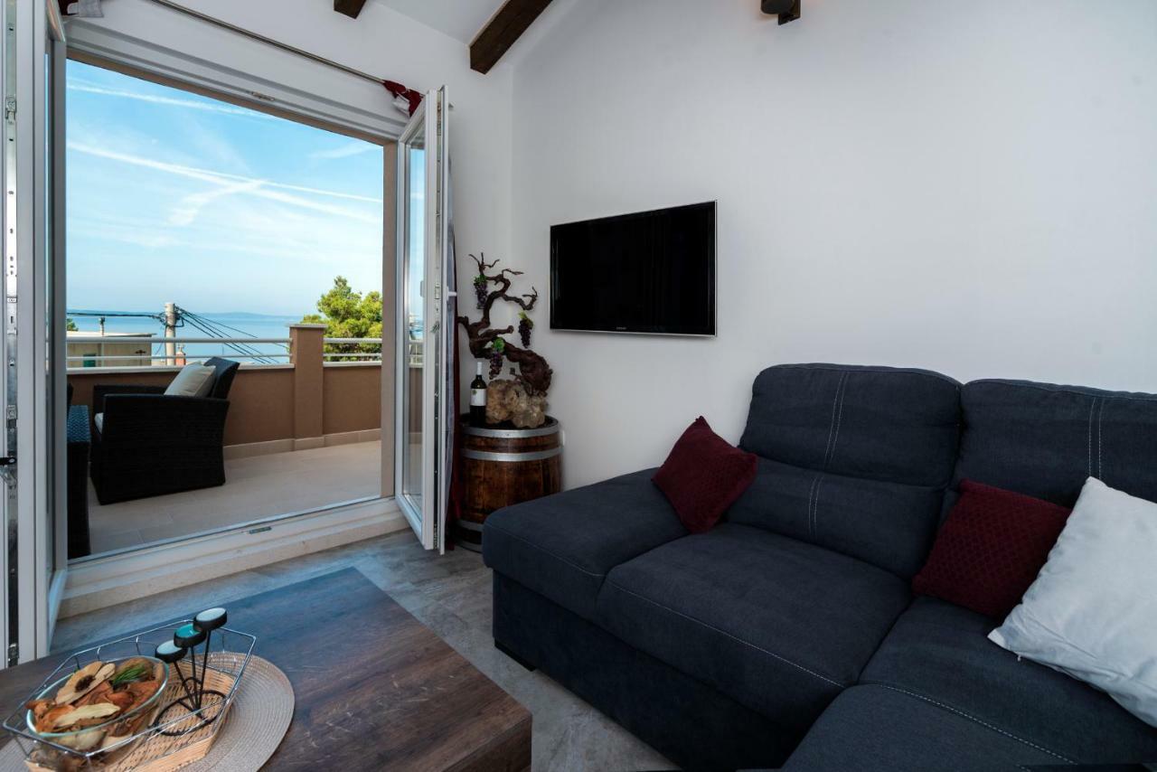 Apartments Intrada Подстрана Экстерьер фото