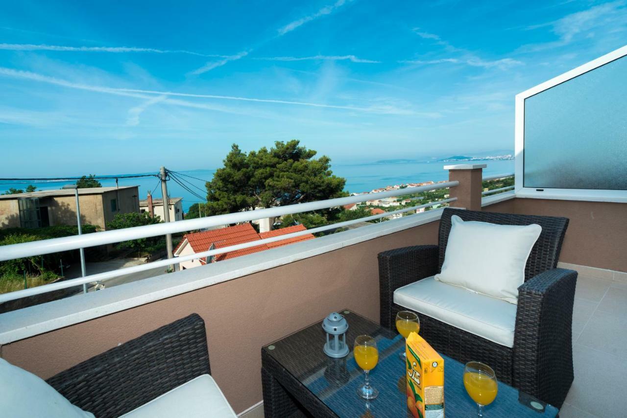 Apartments Intrada Подстрана Экстерьер фото
